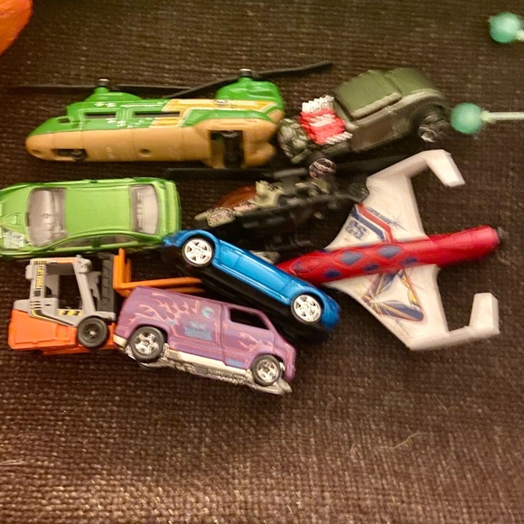 Kids Toy lot -preowned-items vary from like new-good/fair condition-see details - Picture 3 of 17